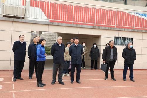 2了解學(xué)校校園足球建設(shè)情況