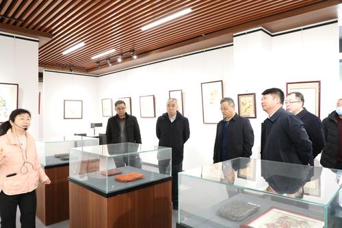 5了解學(xué)校非遺文化建設(shè)的思路與核心